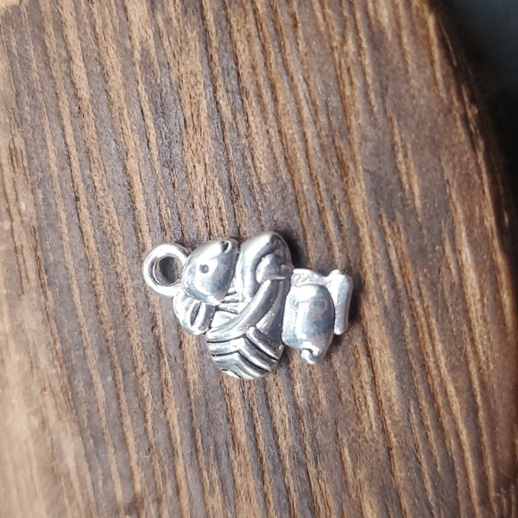 Easter Bunny Sterling Silver Pendant Charm P115 - Picture 1 of 1